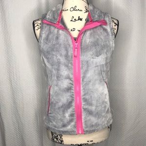 Lands End Fuzzy Vest Girls Size Large 14